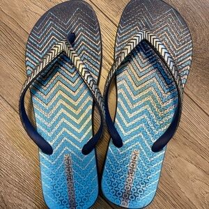 Ipanema womens flip flops size 10